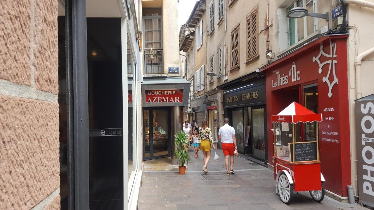 La Maison Bleue, Un Emplacement De Choix A ロデーズ エクステリア 写真