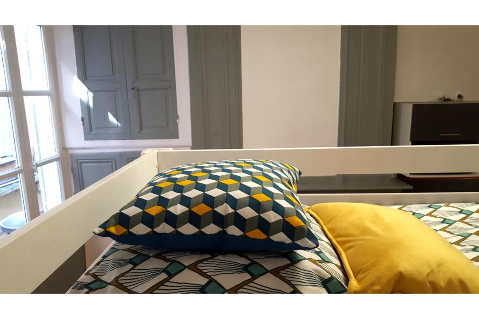 La Maison Bleue, Un Emplacement De Choix A ロデーズ エクステリア 写真